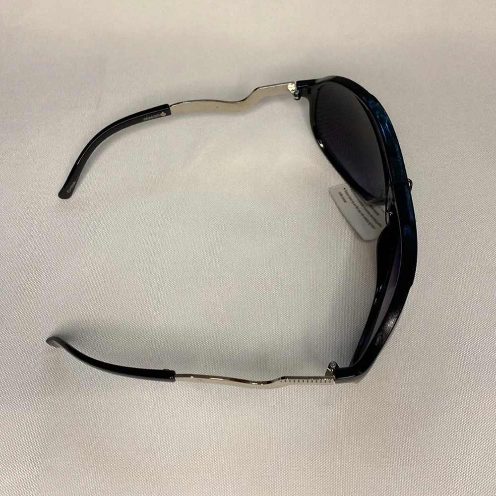 Fashion Sunglasses Black and Silver - Picture 4 of 4